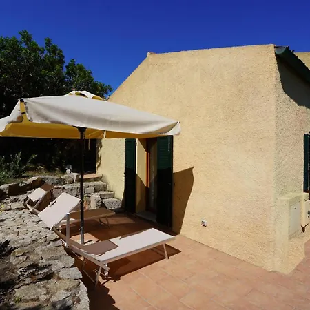 فيلة Naty 's House,villetta Al Mare لا ماداّلينا