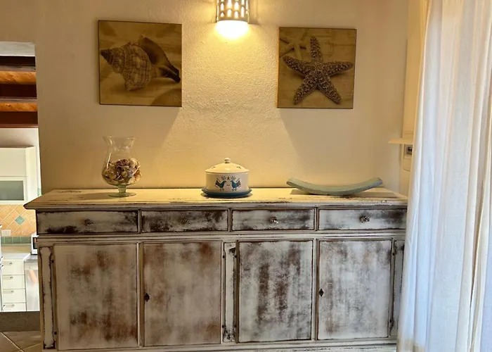 Naty 's House,villetta Al Mare Вилла Ла-Маддалена